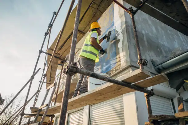 Residential building projects with detailed home construction plans